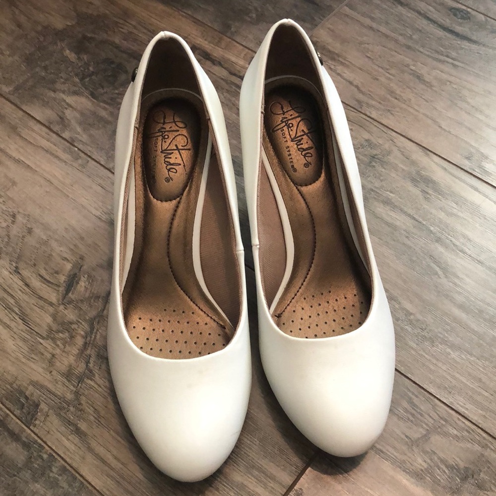 Life Stride heels soft system
